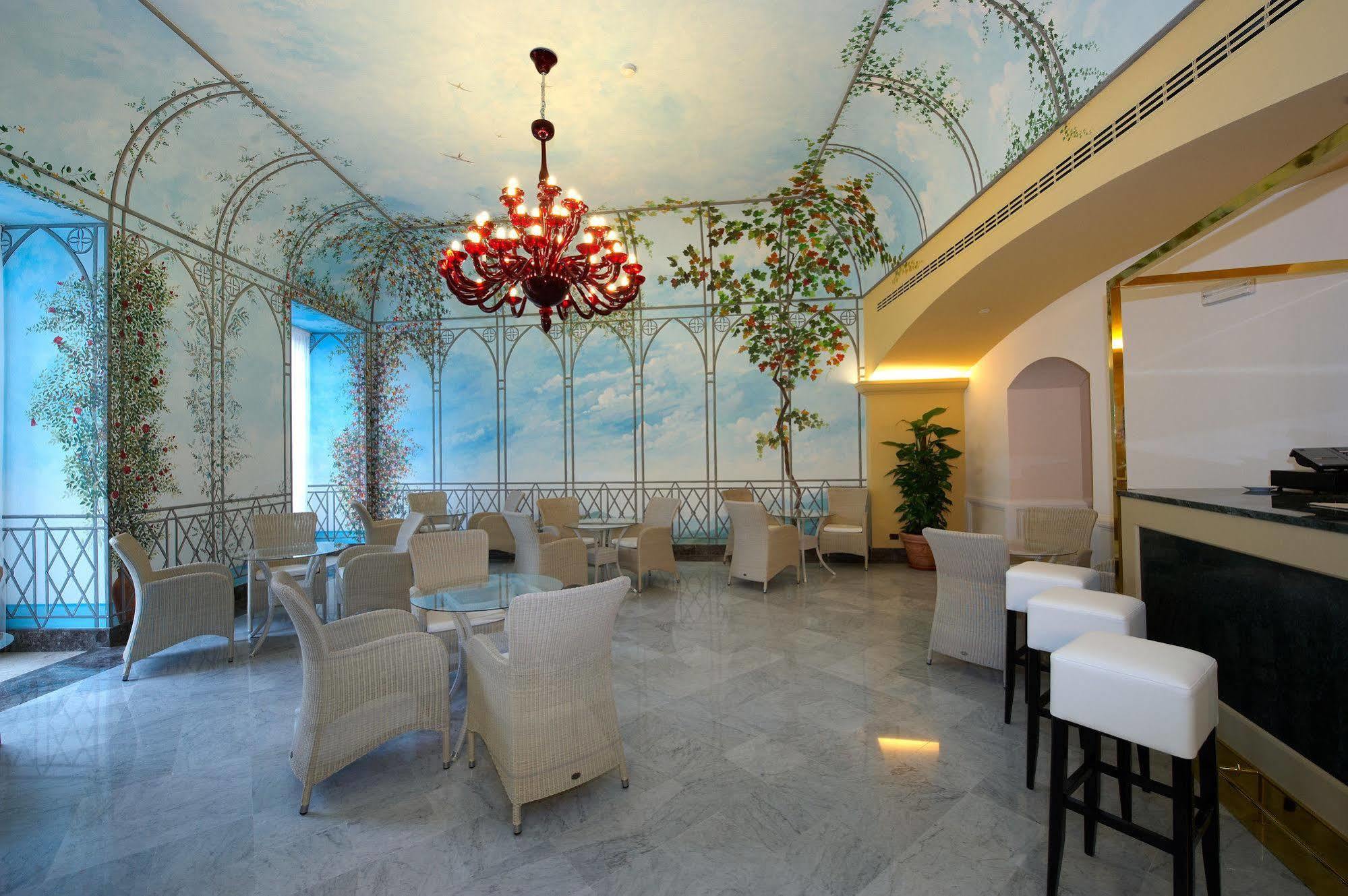 Grand Hotel Piazza Borsa Палермо Экстерьер фото